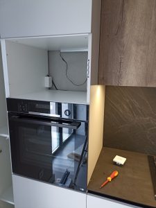 н.п. Новое Поле. Розетки на кухне.