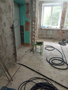 Столовая. Замена электропроводки. Монтаж кабельных линий.